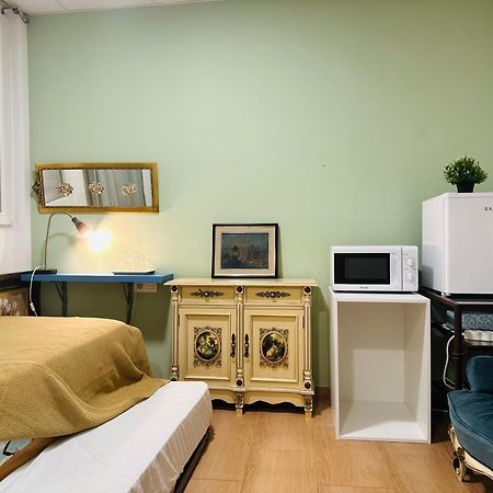 Mirador 2 Del Mercado Central - Habitacion Con Bano Privado En El Centro De La Ciudad Vella Valencia Eksteriør bilde