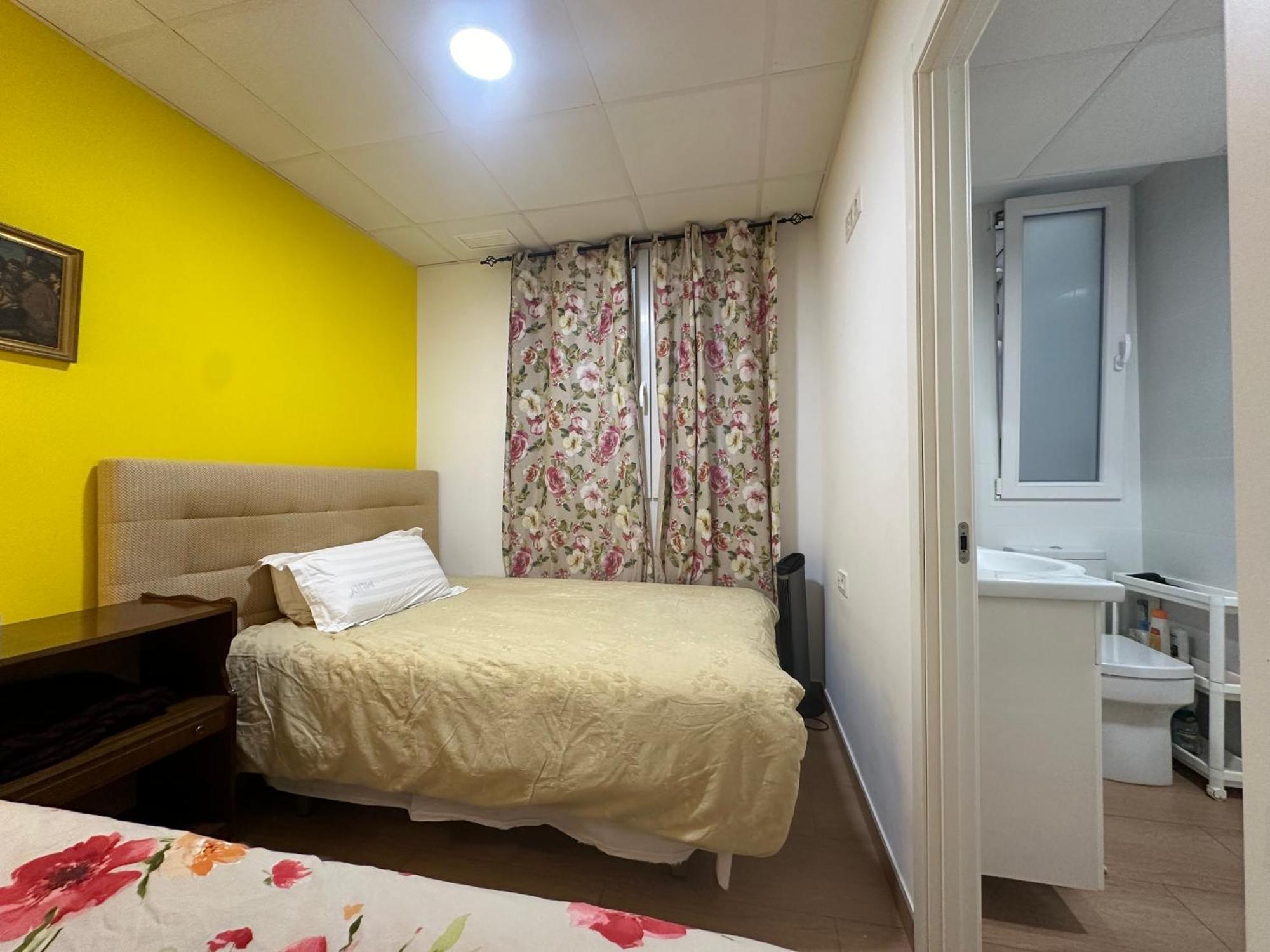 Mirador 2 Del Mercado Central - Habitacion Con Bano Privado En El Centro De La Ciudad Vella Valencia Eksteriør bilde