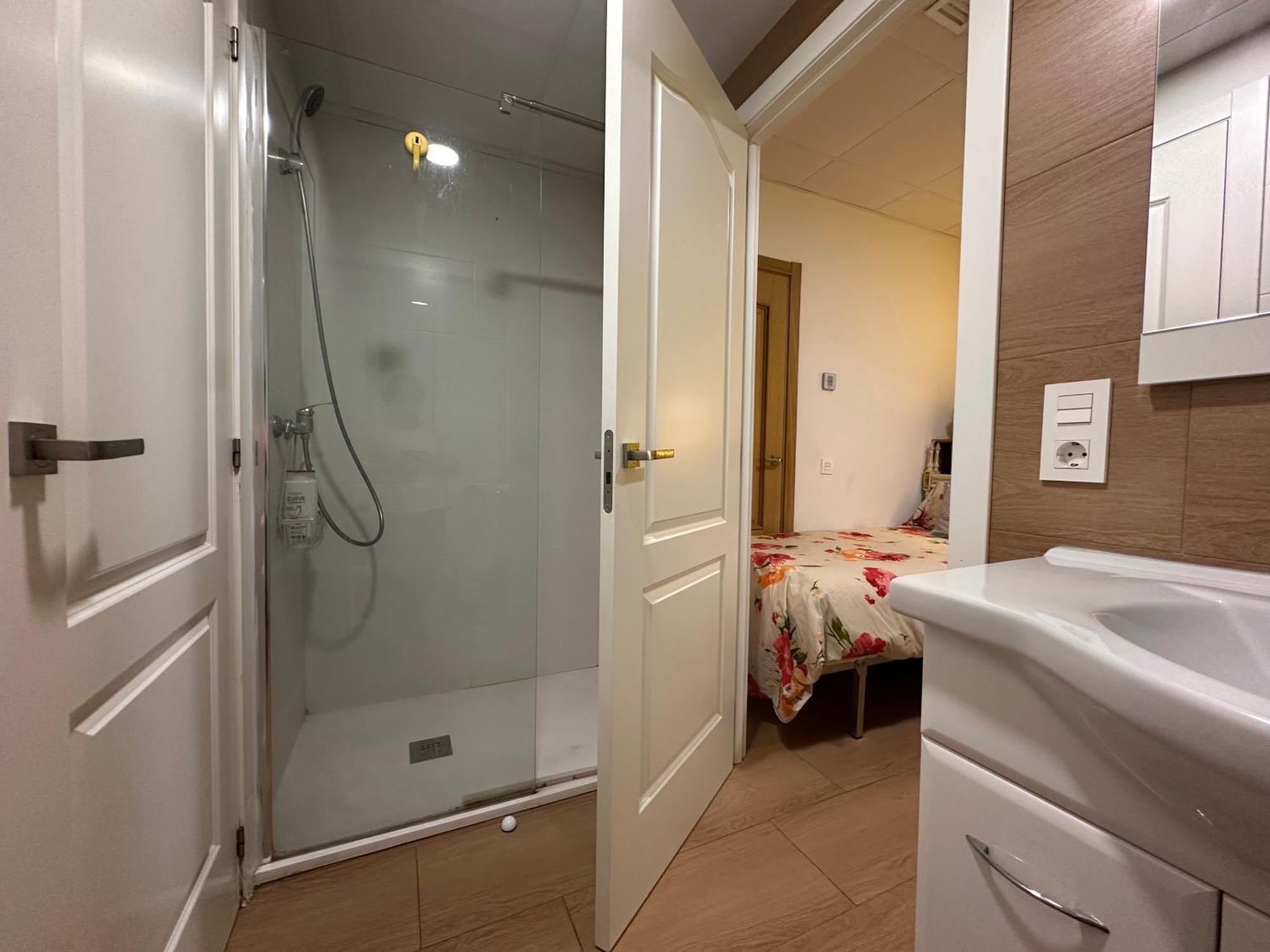 Mirador 2 Del Mercado Central - Habitacion Con Bano Privado En El Centro De La Ciudad Vella Valencia Eksteriør bilde