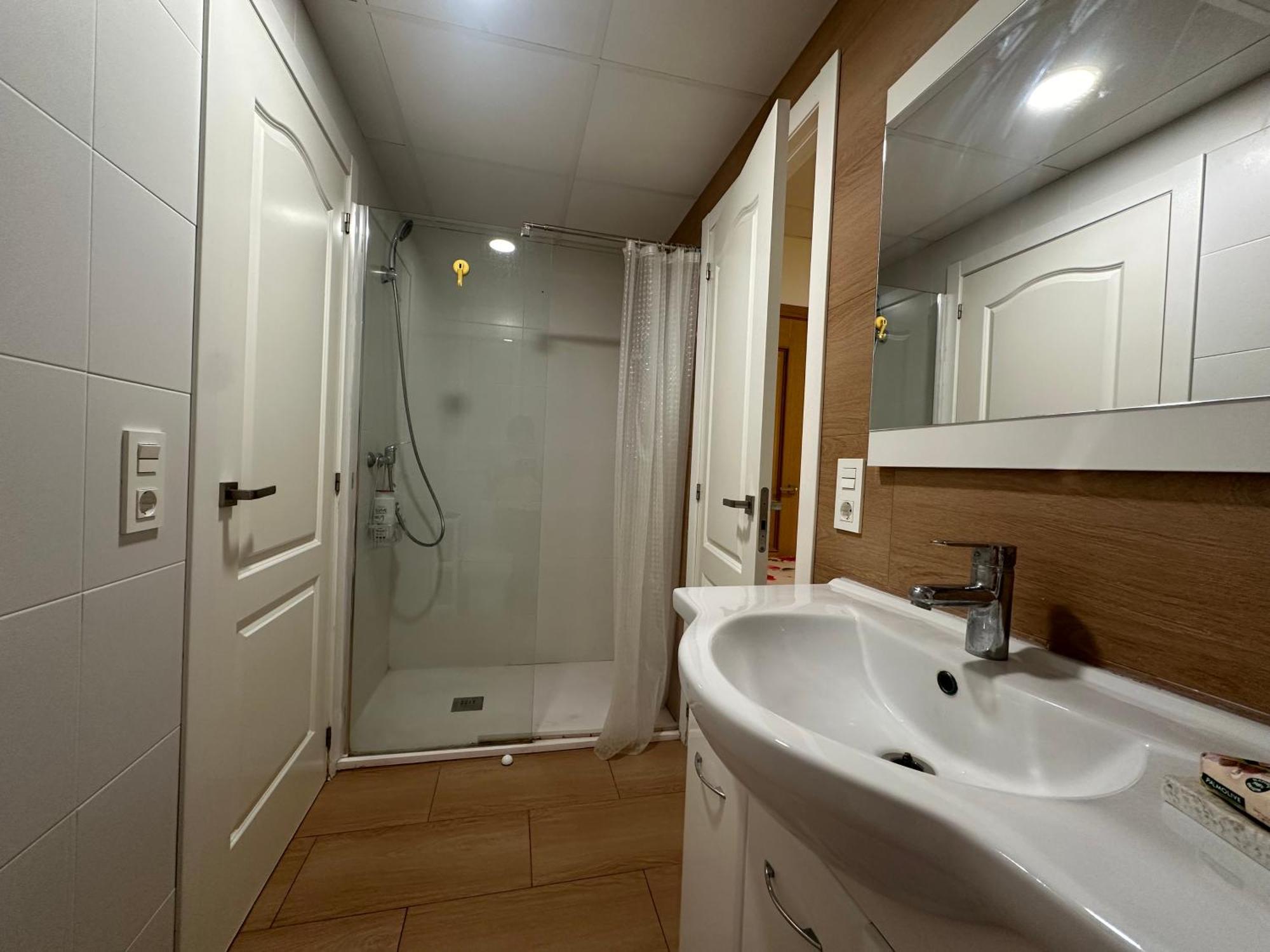 Mirador 2 Del Mercado Central - Habitacion Con Bano Privado En El Centro De La Ciudad Vella Valencia Eksteriør bilde