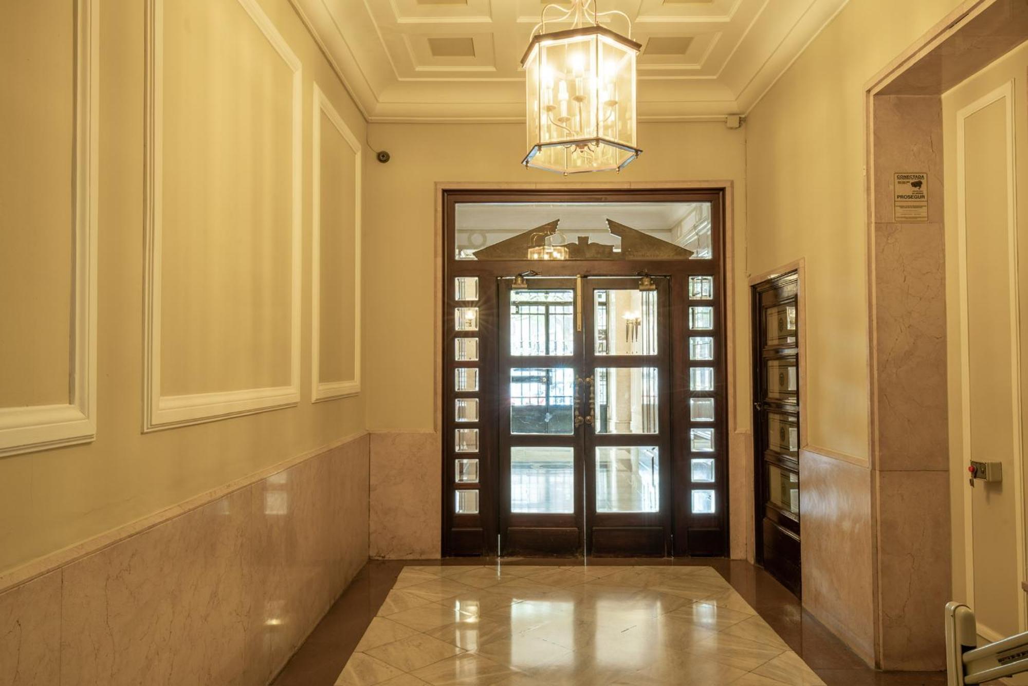 Mirador 2 Del Mercado Central - Habitacion Con Bano Privado En El Centro De La Ciudad Vella Valencia Eksteriør bilde