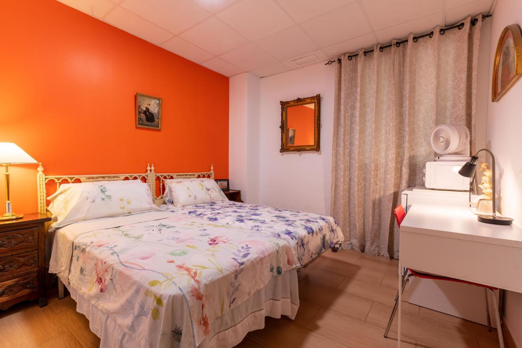 Mirador 2 Del Mercado Central - Habitacion Con Bano Privado En El Centro De La Ciudad Vella Valencia Eksteriør bilde
